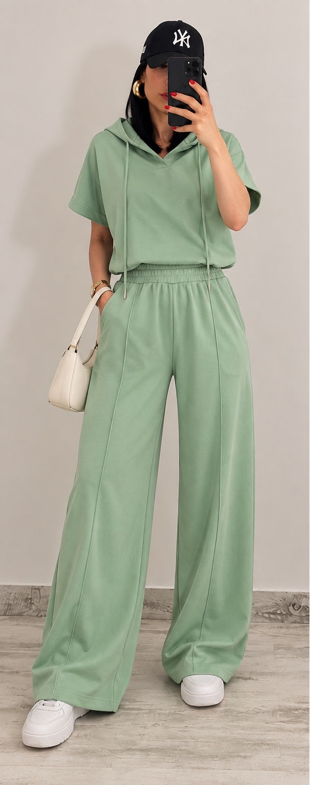 RELAXED HOODED SET